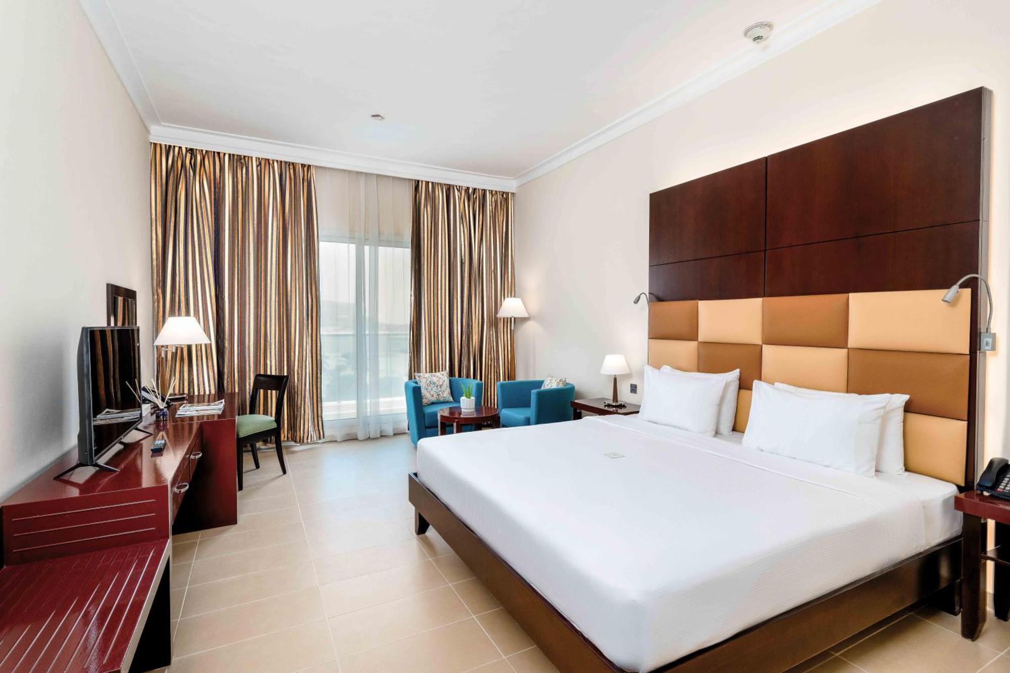 Metropolitan Al Mafraq Hotel Abú Dhabí Exteriér fotografie
